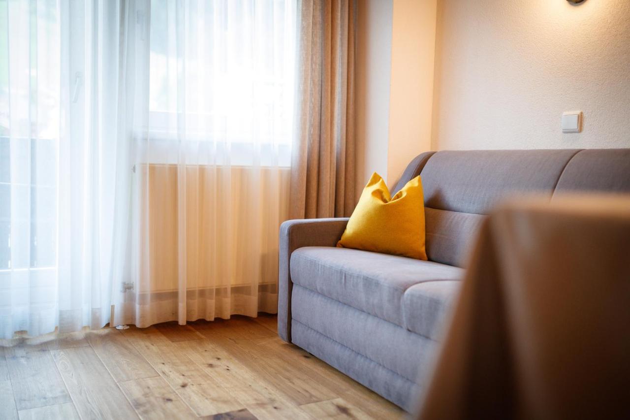 Alpengruss Apartment San Candido Bagian luar foto