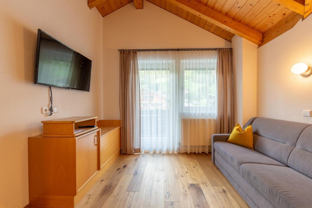 Alpengruss Apartment San Candido Bagian luar foto